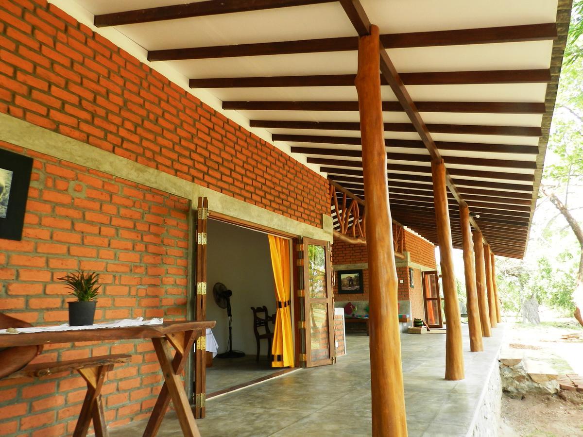 The Ibis - Wilpattu Villa Puttalam Bagian luar foto