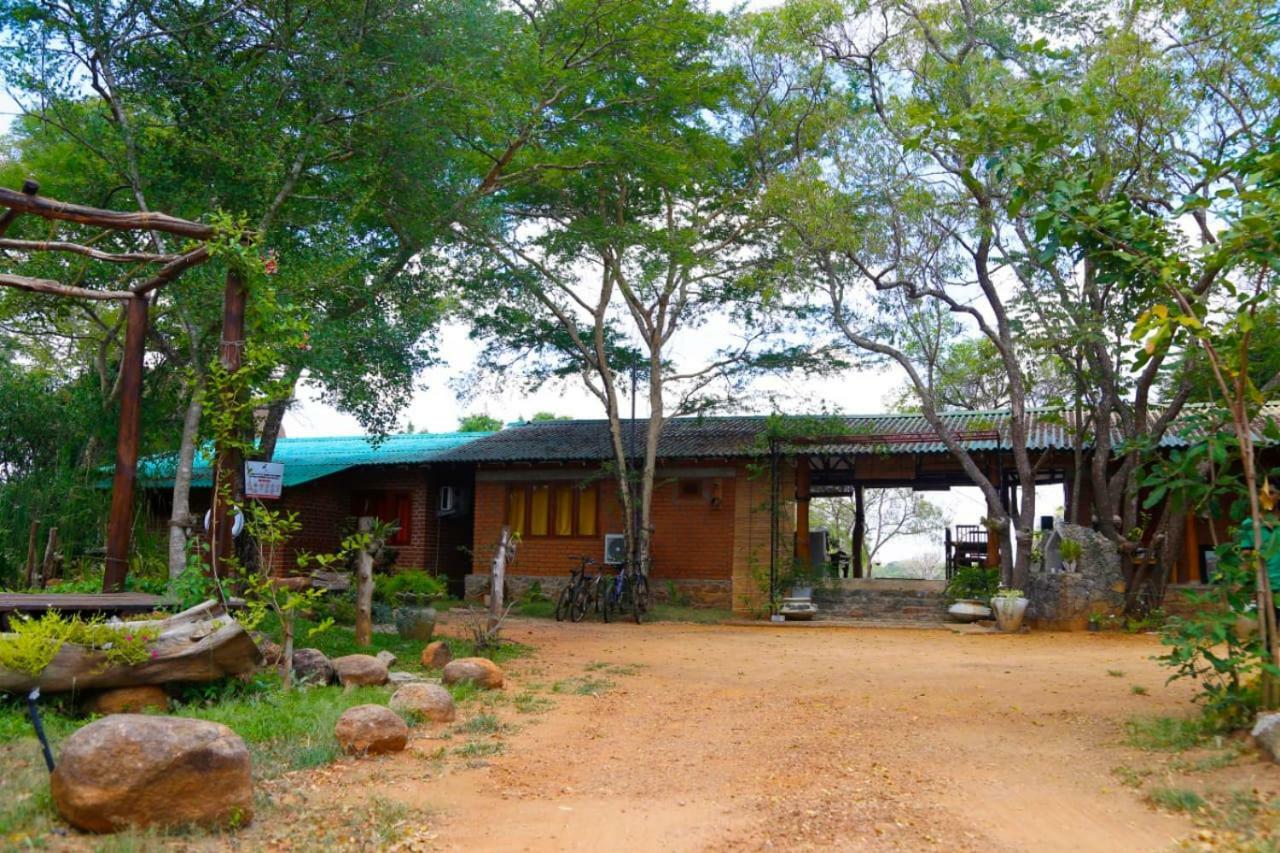 The Ibis - Wilpattu Villa Puttalam Bagian luar foto